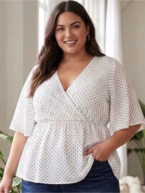013-Torrid white Blouse with Black Polka Dots and Flutter Sleeves